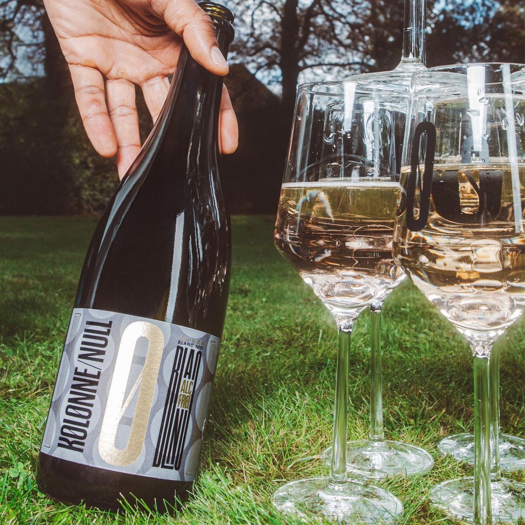alkoholfreie Sekt-Alternative Weiß Kolonne Null No1