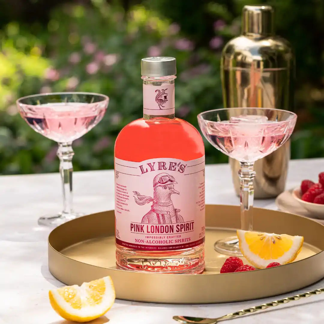 Gin Cocktail ohne Alkohol von Lyres 