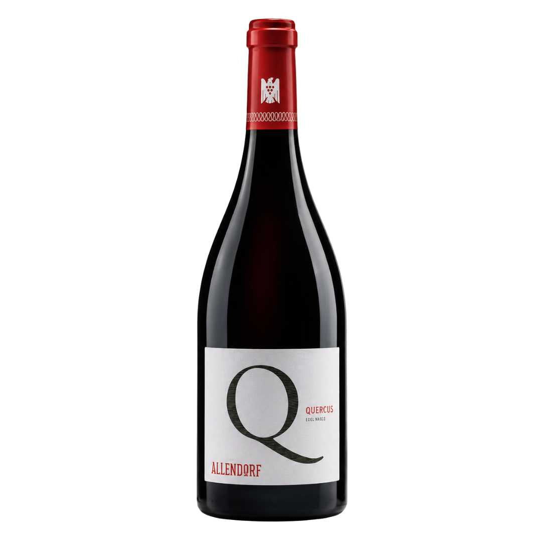Allendorf Quercus Rouge alkoholfreier Rotwein Flasche freigestellt vor weißem Hintergrund.