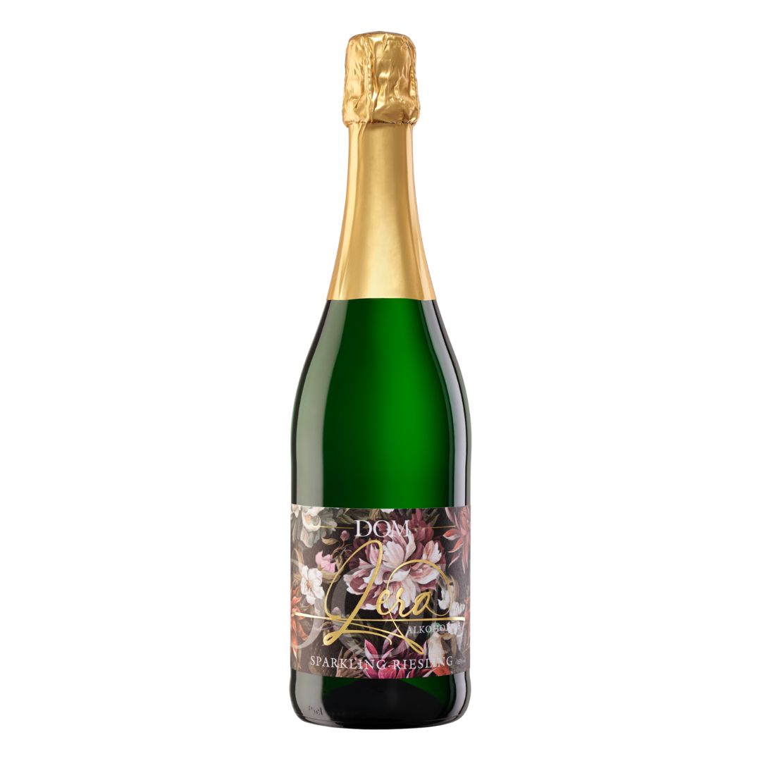 Flasche DOM Zero Sparkling Riesling alkoholfrei mit goldener Kapsel und floralem Etikett der Bischöflichen Weingüter Trier