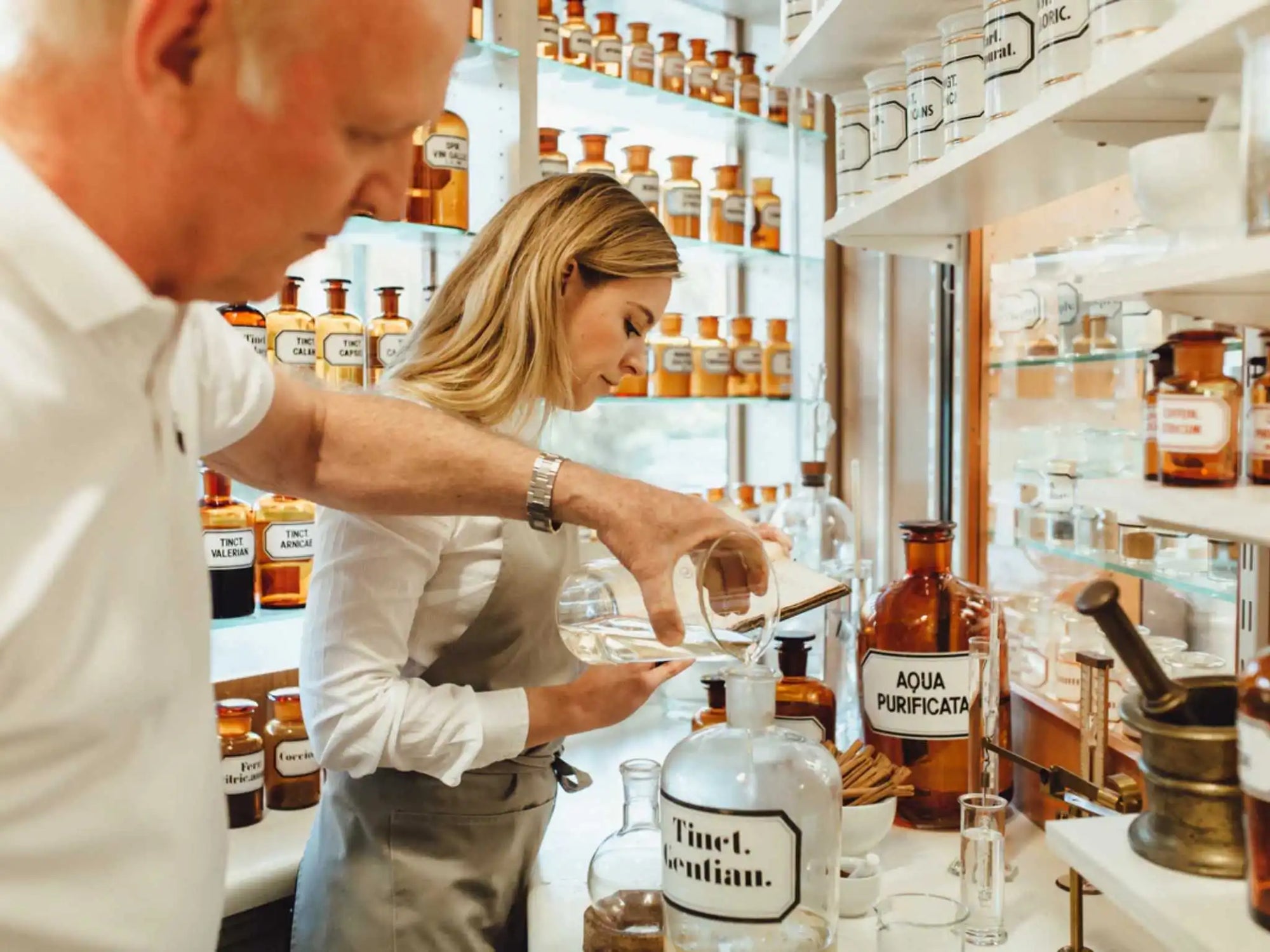 Herstellung der alkoholfreien Aperitifs von Dr. Jaglas